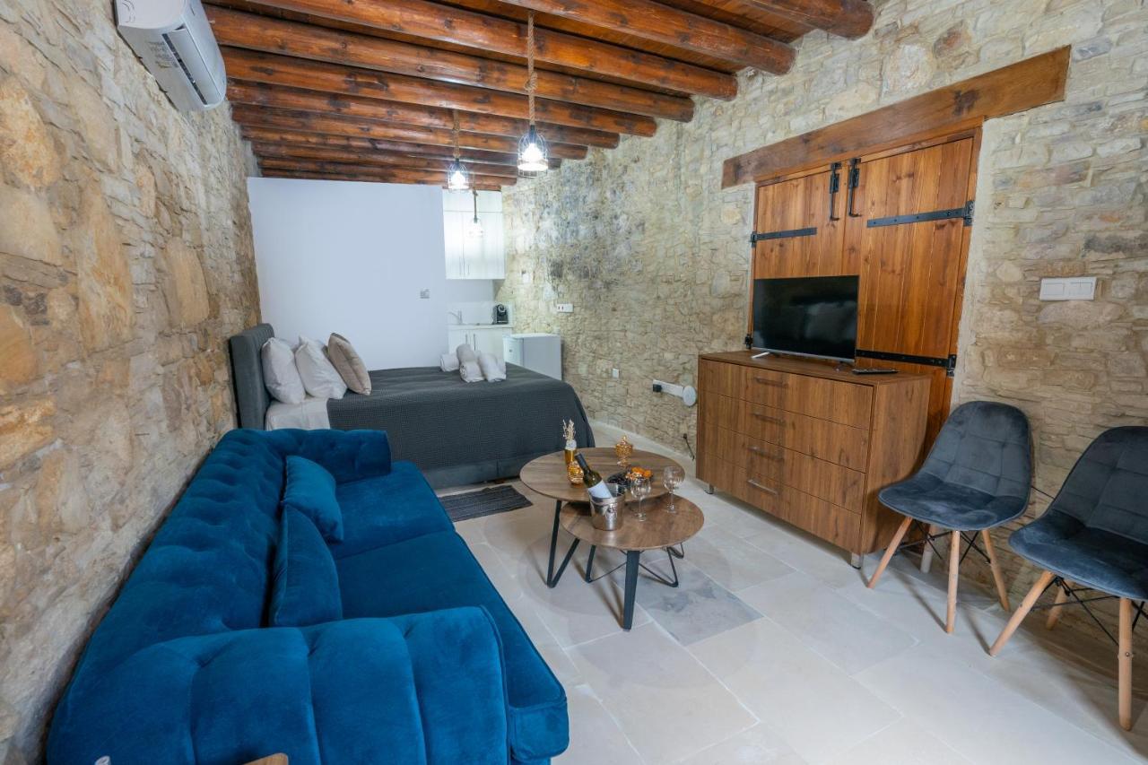 Eidyllio Luxury Suites Omodos Exteriör bild